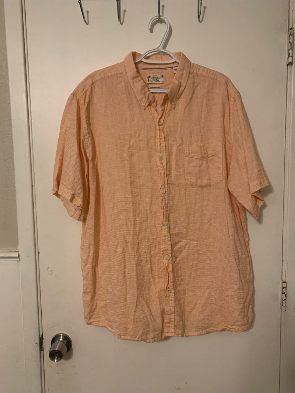 Casual Short-Sleeve Button-Down Shirt in Peach